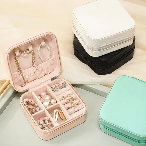 Jewelry Box Portable PU Leather Travel Jewelry Organizer For Rings Earrings Necklaces Soft Velvet Lining Zipper Closure