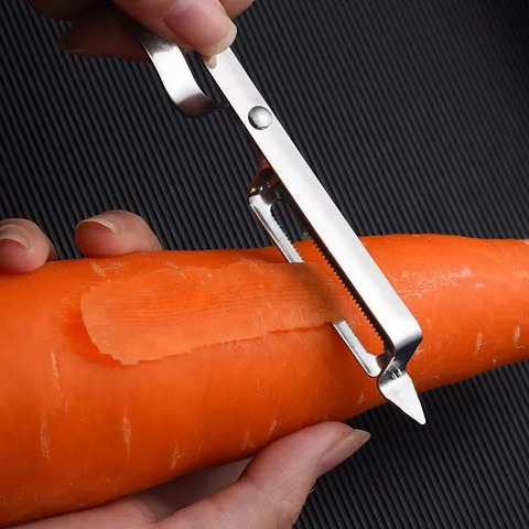Éplucheur de Cuisine en Acier Inoxydable Grattoir à Fruits et Légumes Éplucheur à Pommes de Terre Avec Design d'Extraction Lame Tranchante Outil Manuel