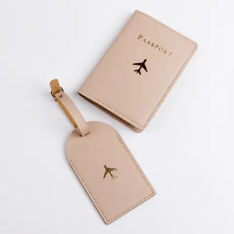 Minimalist PVC Travel Luggage Tag And Passport Holder Case With Gold Airplane Pattern Waterproof Travel Accessories For Men Women