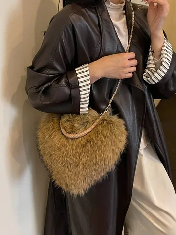 Women's Heart Shaped Faux Fur Plush Handbag Classic Crossbody Shoulder Bag Versatile Fashion Simple Soft Casual Winter Bag Gift