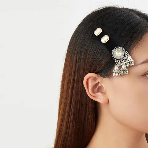 Ethnic Style Zinc Alloy Rhinestone Bell Tassel Hairpin Black Velvet Base Indian Jewelry Hair Accessory For Women Decor