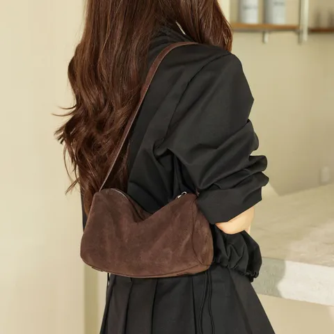 Minimalist Frosted Split Cowhide Leather Shoulder Bag For Women Vintage Solid Color Cylindrical Underarm Pillow Bag Korean Style Fashion Handbag