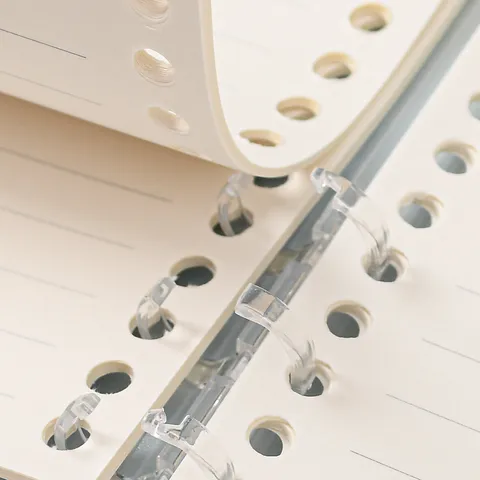 A4 Losbladig Notitieboek Afneembaar 48 Vel Cartoon Beer Kat Patroon PP Omslag Geliniëerd Papier Studenten Kantoorartikelen