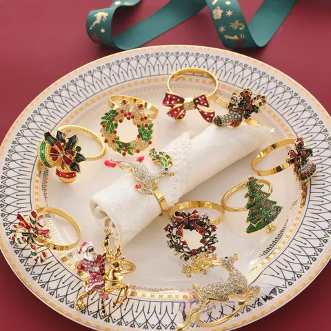 Christmas Napkin Rings Zinc Alloy Rhinestone Reindeer Tree Wreath Design For Holiday Table Decor Hotel Banquet Party Supplies