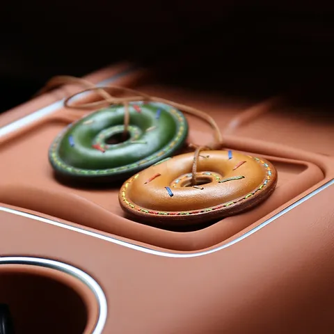 Handmade Donut Bag Charm Genuine Cowhide Leather Cute Keychain Purse Accessory Decorative Pendant For Backpack Car Decoration Gift