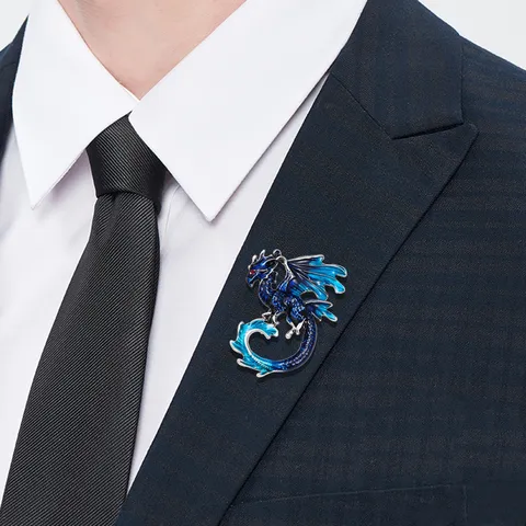 Broche de Dragón Volante Vintage Para Hombres Mujeres Unisex Aleación de Zinc Esmalte Dorado Alfiler de Dragón Ojo de Diamante de Imitación Broche de Traje Joyería de Moda