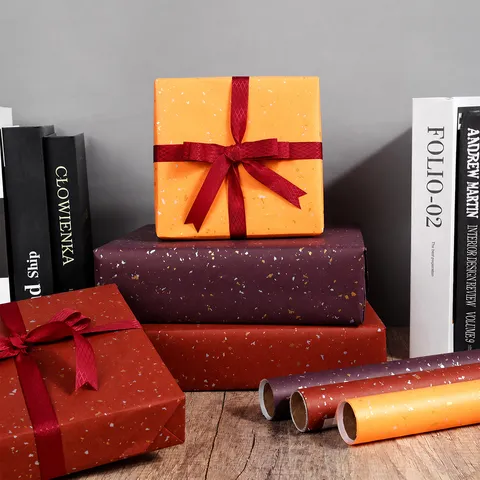 Rotolo di Carta da Regalo di Lusso in Foglia d'Oro Motivo Stellato Rosso Vino Carta Decorativa per Compleanni Matrimoni