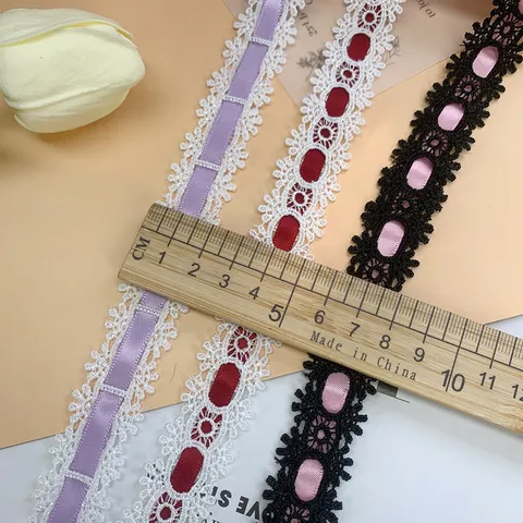 Bestickt Spitzenbesatz Band 2.2cm Breite Polyester Aushöhlung Spitze Stoff Für DIY Handwerk Nähen Bekleidung Dekoration Geschenkverpackung Zubehör