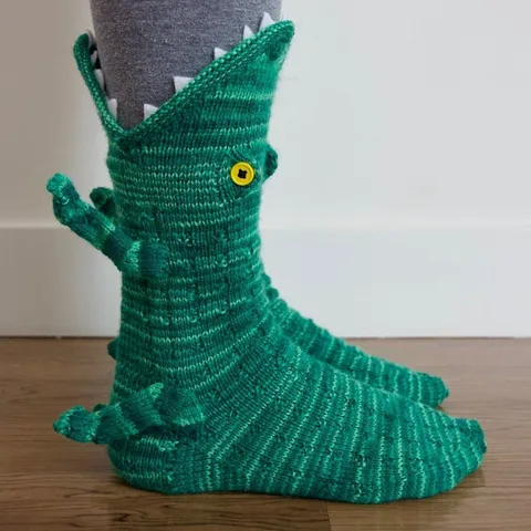 Chaussettes en Tricot Crocodile Drôle Motif Animalier 3D Chaussettes Tube Moyen en Polyester Chaud Chaussettes de Nouveauté pour Hommes Femmes Cadeau Quotidien