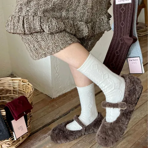 Women's French Vintage Cable Knit Slouch Socks Warm Cotton Acrylic Cashmere Blend Solid Color Autumn Winter Pile Socks