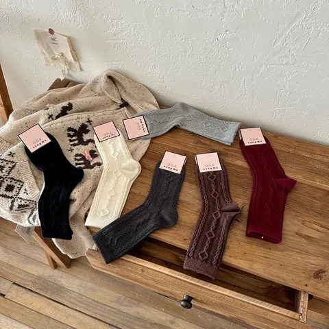Women's French Vintage Cable Knit Slouch Socks Warm Cotton Acrylic Cashmere Blend Solid Color Autumn Winter Pile Socks