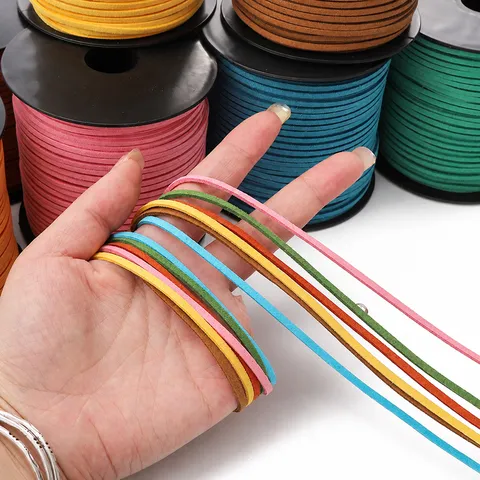Cordino in Finta Pelle Scamosciata Velluto Coreano Stringa Piatta per Creazione di Braccialetti Collane DIY Materiale per Intrecciare Gioielli Fatti a Mano Accessori Artigianali
