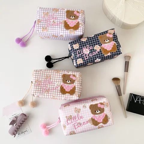 Koreanischer Stil Kariert Bär Kosmetiktasche Niedlich Pelzball Große Kapazität Polyester Reise Toilettenartikel Organisator Aufbewahrungstasche