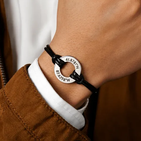 Adjustable Braided Wax Rope Bracelet For Men Women Mirror Polished Titanium Steel Circle Charm Bracelet Engravable Geometry Jewelry Personalized Gift