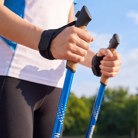Bastones de Trekking Telescópicos Profesionales de Aleación de Aluminio Mango de Corcho Ajustables para Senderismo Alpinismo