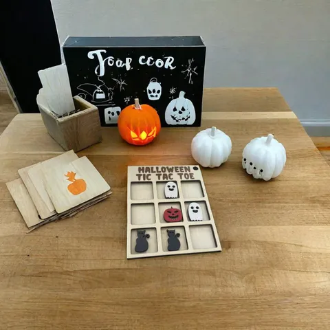 Gioco da Tavolo Tris in Legno di Halloween Con Pezzi 3D a Forma di Fantasma e Zucca Decorazione da Tavolo Festiva