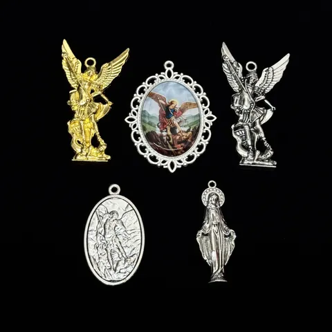 Dijes Colgantes Religiosos de Aleación de Zinc Vintage para Collar Llavero Fabricación de Joyas DIY Medalla Arcángel San Miguel Virgen María