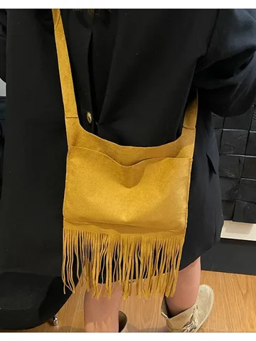 Vintage Suede Tassel Shoulder Bag For Women Bohemian Solid Color Crossbody Purse Long Fringes Messenger Bag Street Style