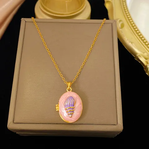Collier Médaillon en Émail et Acier Titane Vintage pour Femmes Plaqué Or Ovale Cœur Boîte à Photos Pendentif Strass Papillon Bijoux