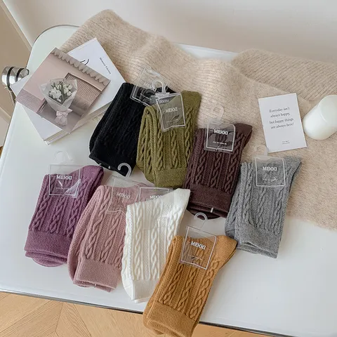 Women's Solid Color Cable Knit Wool Socks Autumn Winter Thickened Warm Mid-Calf Slouchy Socks Soft Cozy Knitted Hosiery