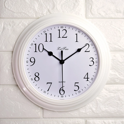 Reloj De Pared Redondo Minimalista Plástico Silencioso Cuarzo A Batería Sala De Estar Moderna Dormitorio Decoración