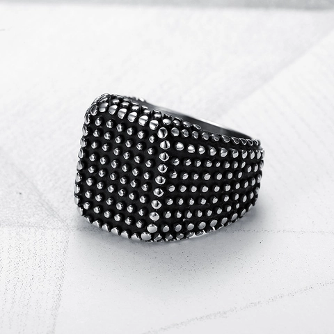 Anello Da Motociclista Punk Da Uomo Acciaio Inossidabile Vintage Nero Argento Texture Puntinata Industriale Quadrato