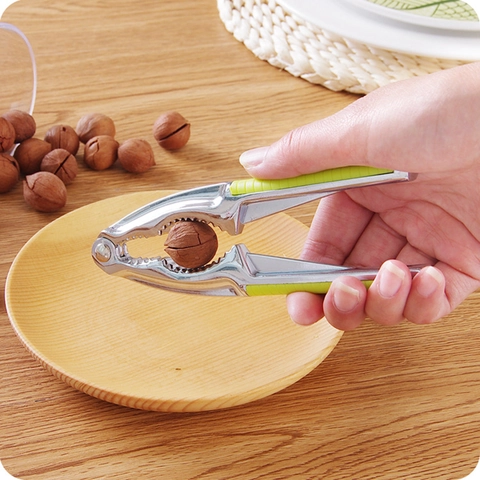Schiaccianoci Multifunzionale In Metallo Con Impugnatura Verde Antiscivolo Per Noci Nocciole Strumento Da Cucina Manuale Robusto