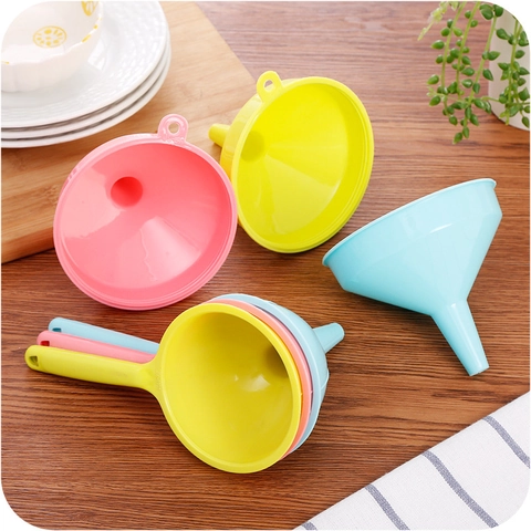 Imbuti Da Cucina Multiuso Trasferimento Liquido Polvere Plastica Silicone Pieghevole Manico Lungo Foro Appeso