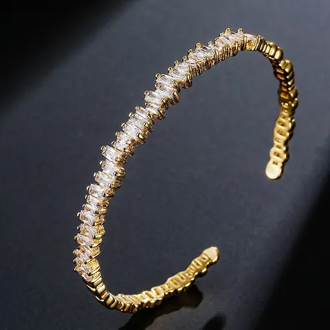 Brazalete Abierto de Circonia Baguette Geométrico Irregular para Mujer Cobre Chapado en Oro Plata Joyas de Moda Regalo