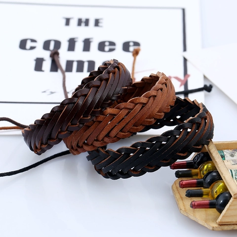 Pulsera De Cuero PU Trenzada A Mano Para Hombre Vintage Multicapa Cordón De Cera Ajustable Estilo Punk Casual