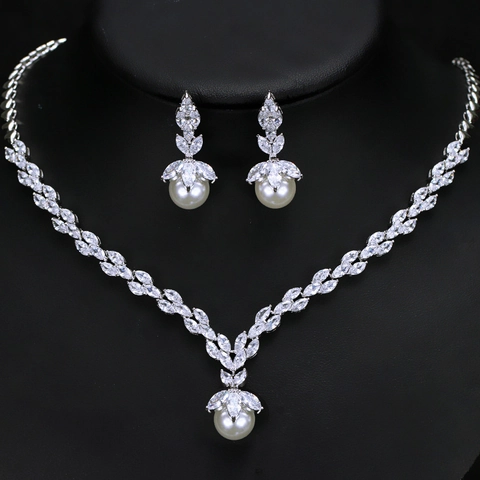 Luxus Kupfer Zirkonia Künstliche Perle Brautschmuck Set Elegant Galvanisierte Halskette Ohrringe Set Für Hochzeit Damen