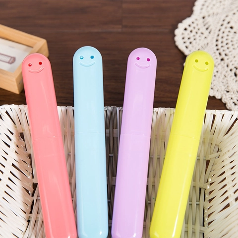 Portaspazzolino Portatile Custodia Da Viaggio Scatola Di Immagazzinaggio Plastica PP Alimentare Design Sorriso Antipolvere Traspirante