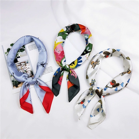 Sciarpa Quadrata Donna Raso Di Raso Poliestere Stampato Zebra Cuore Gatto Testa Collo Avvolgere Accessorio Elegante