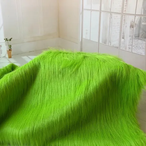 Faux Fur Fabric Long Plush Soft Fluffy Polyester For DIY Sewing Crafts Home Decor Photography Background