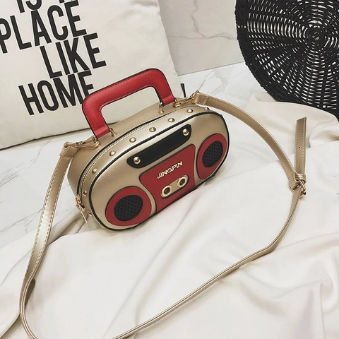 Borsa A Mano A Forma Di Radio Retrò Pelle PU Borsa A Tracolla Creativa Decorazione Con Borchie Moda Per Donna