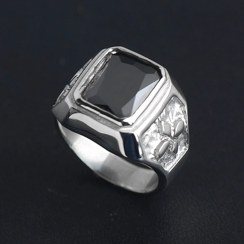 Men Retro Stainless Steel Signet Ring Rectangular Black Faux Onyx Gemstone Gothic Cross Relief Punk Fashion Jewelry