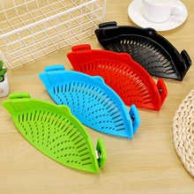 Kitchen Silicone Pot Side Drainer Pasta Vegetable Water Filter With Stainless Steel Clips Heat Resistant Draining Colander Tool