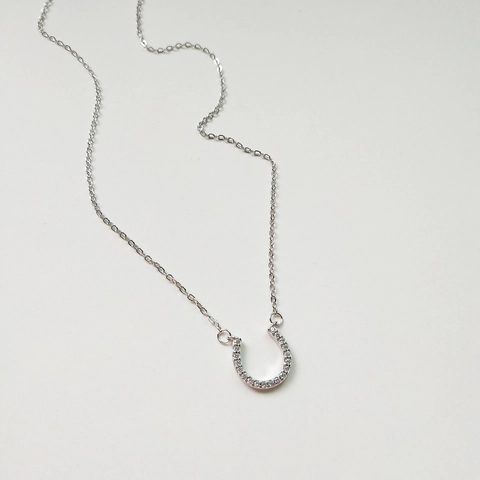Hufeisen Anhänger Halskette 925 Sterlingsilber Glänzendes Zirkonia Minimalistische Runde Schnalle Schlüsselbein Kette