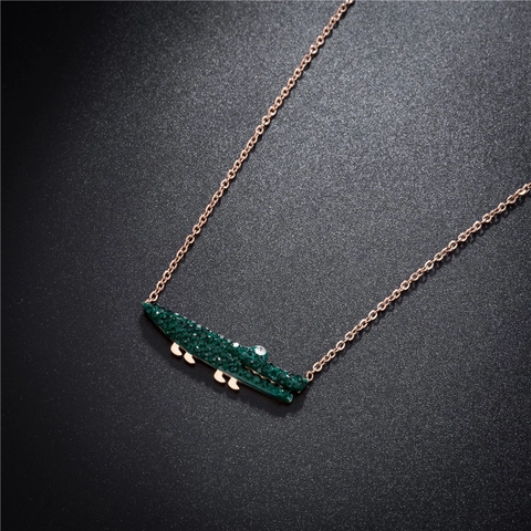 Crocodile Pendant Necklace Stainless Steel Green Rhinestone Encrusted Rose Gold Plated Animal Jewelry For Women
