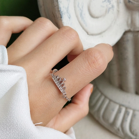 Kronen-Tiara-Verstellbarer Kettenschmuckring 925 Sterlingsilber Zirkonia Herzanhänger Eleganter Schmuck Für Damen