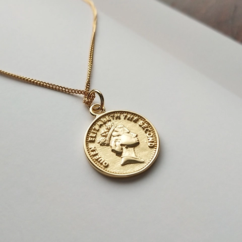 Halskette Aus 925 Sterling Silber Mit 18 Karat Vergoldeter Münze Retro Geprägtes Medaillon Eleganter Damenschmuck