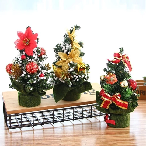 Mini Albero Di Natale Artificiale Decorazione Da Tavolo Piccolo Ornamento Natalizio Con Fiocchi Campanellini Bacche Pigne Per Casa