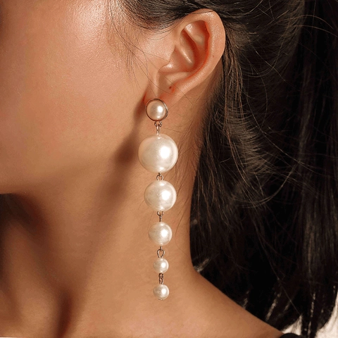 Elegante Lange Hängeohrringe Mit Kunstperlen Und Goldener Legierung Gradient Künstliche Perlenschnur Vertikaler Schmuck Für Damen