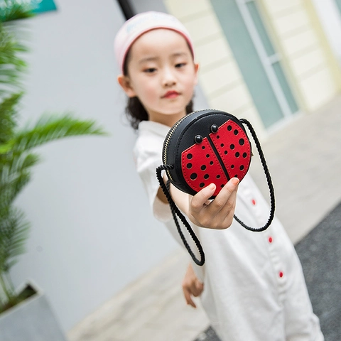 Kids Cartoon Animal Crossbody Bag Bee Ladybug Snail Pattern PU Leather Mini Shoulder Purse For Baby Girls Cute Style