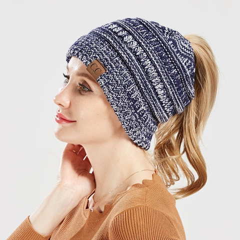 Gorro Con Cola De Caballo Para Mujer Invierno Cálido Acrílico Punto De Trenza Con Agujero Para Moño Desordenado Exterior Color Sólido