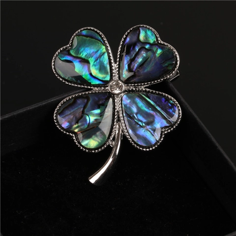 Broche De Moda Para Mujer Con Aleación Concha De Abulón Y Estrás Trébol De Cuatro Hojas Mariposa Irisada