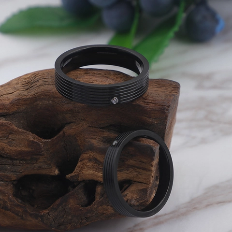 Black Titanium Stainless Steel Band Ring Grooved Texture Single Zircon Inlaid Minimalist Modern Jewelry For Men Women