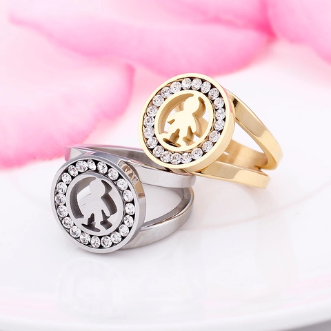 Anillo De Acero Inoxidable Silueta De Niño Hueca Con Pavé De Circonia Blanca Diseño De Capas Accesorio De Moda Para Mujer