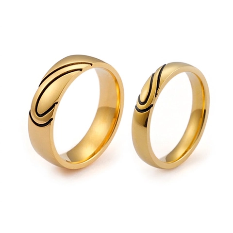 Heart Matching Couple Rings 18K Gold Plated 316L Titanium Steel Polished Minimalist Jewelry Gift For Lovers