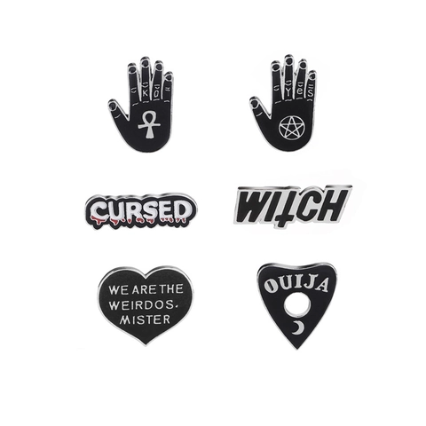 Gothic Hexe Emaille Pins Legierung Okkult Mystery Stil Hand Herz Cursed Brosche Für Kleidung Taschen Zubehör